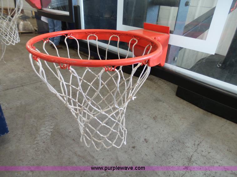 image for item AO9946 Basketball goal