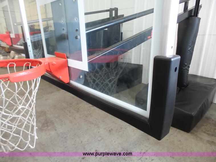 image for item AO9946 Basketball goal