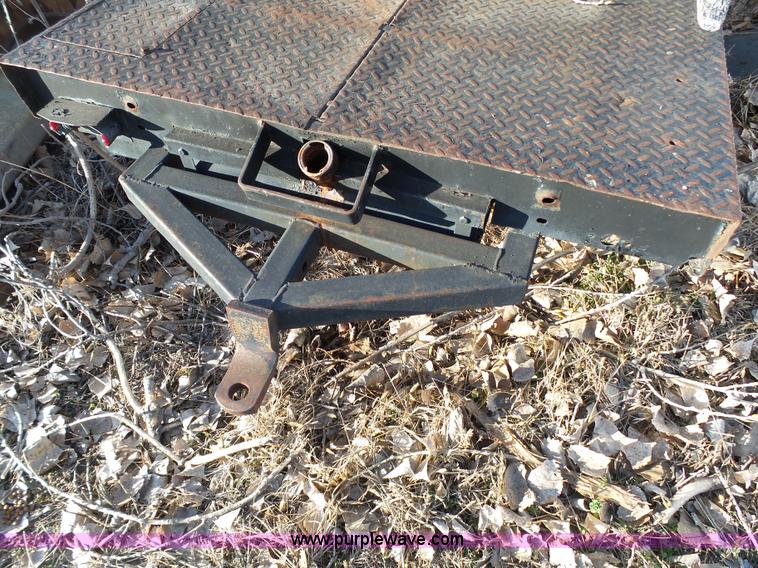 image for item AO9967 1987 Cushman utility vehicle