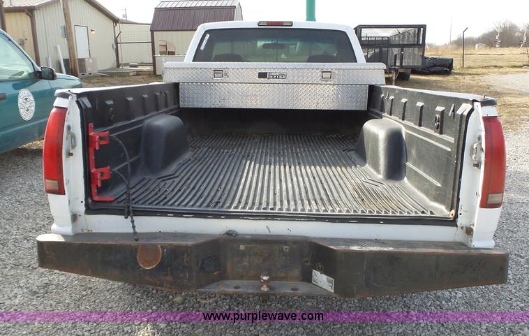 image for item BL9678 1998 GMC Sierra 1500 pickup truck