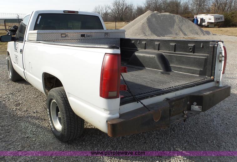 image for item BL9678 1998 GMC Sierra 1500 pickup truck
