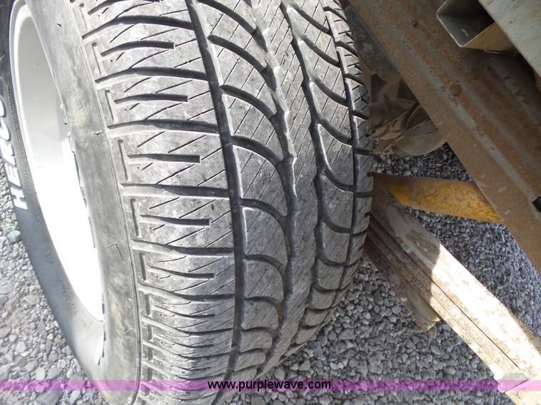 image for item BL9678 1998 GMC Sierra 1500 pickup truck