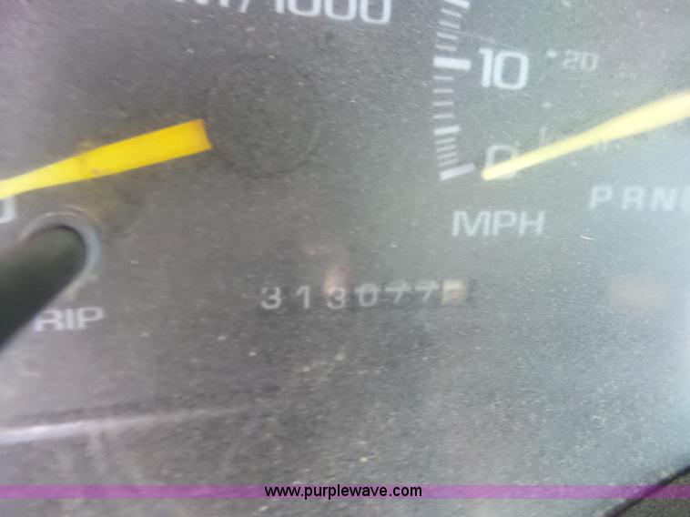 image for item BL9678 1998 GMC Sierra 1500 pickup truck