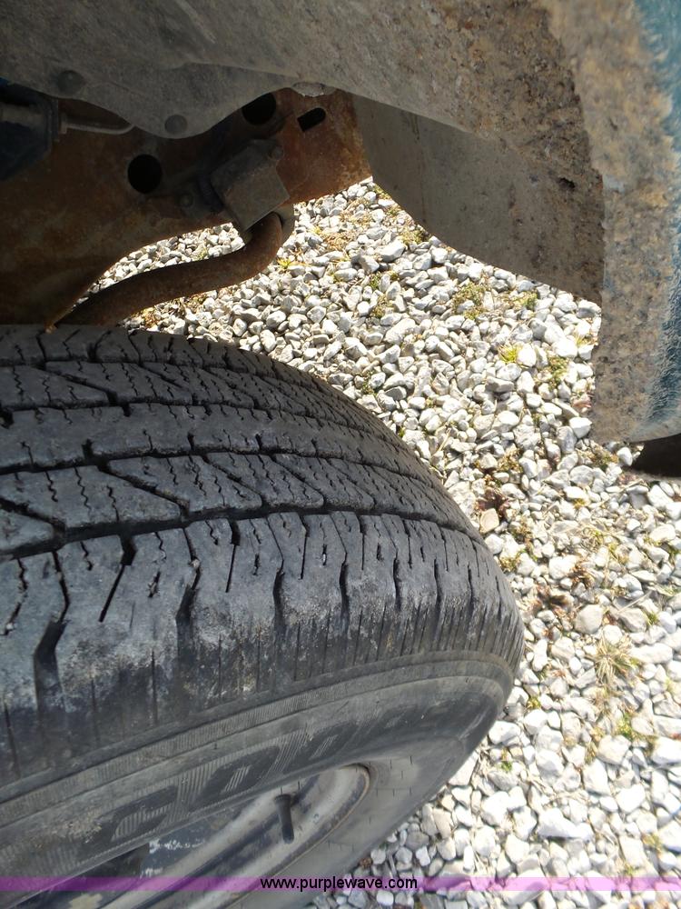 image for item BL9679 1996 Chevrolet 1500 pickup truck