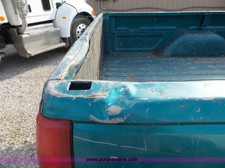 image for item BL9679 1996 Chevrolet 1500 pickup truck