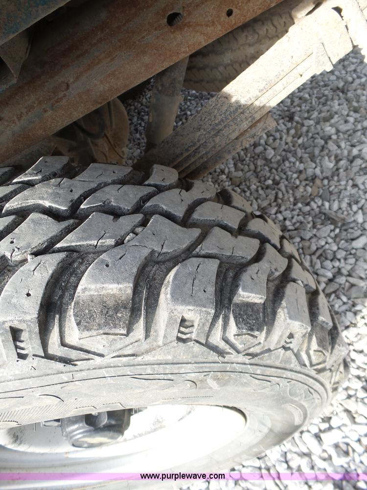 image for item BL9679 1996 Chevrolet 1500 pickup truck