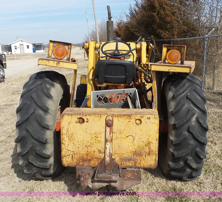 image for item BL9691 Case 480B tractor