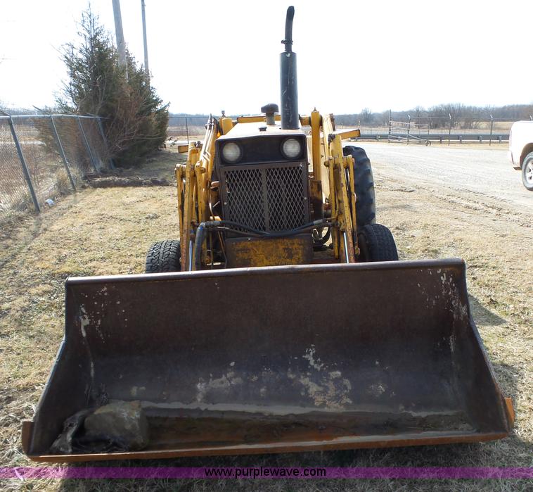 image for item BL9691 Case 480B tractor