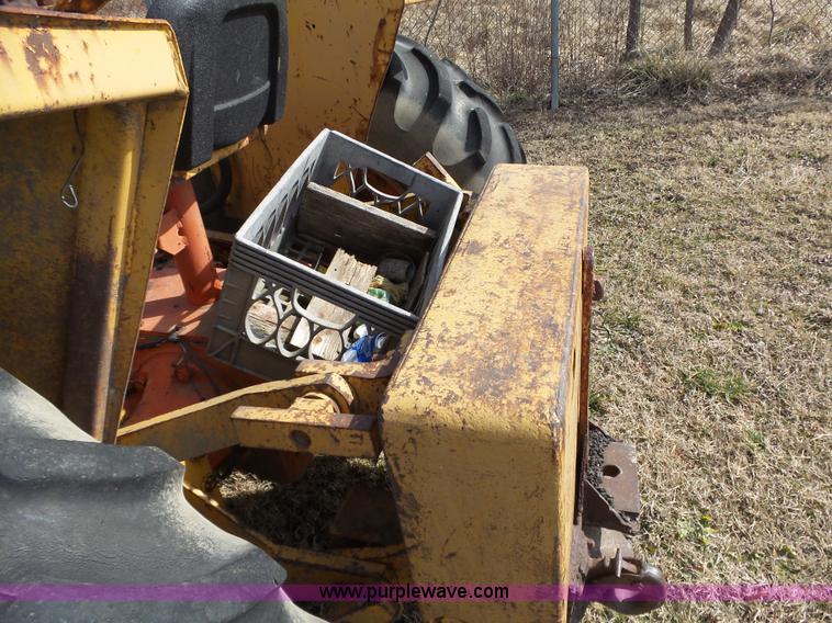 image for item BL9691 Case 480B tractor