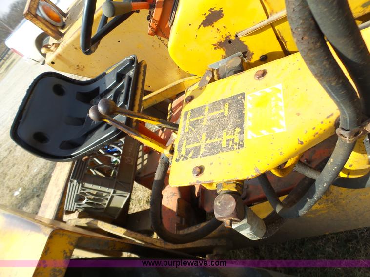 image for item BL9691 Case 480B tractor