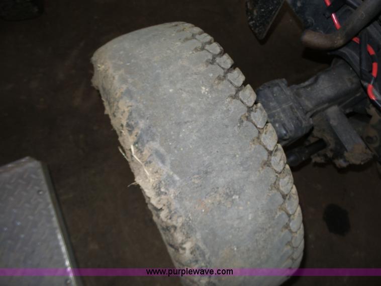 image for item BL9692 John Deere 4200 tractor