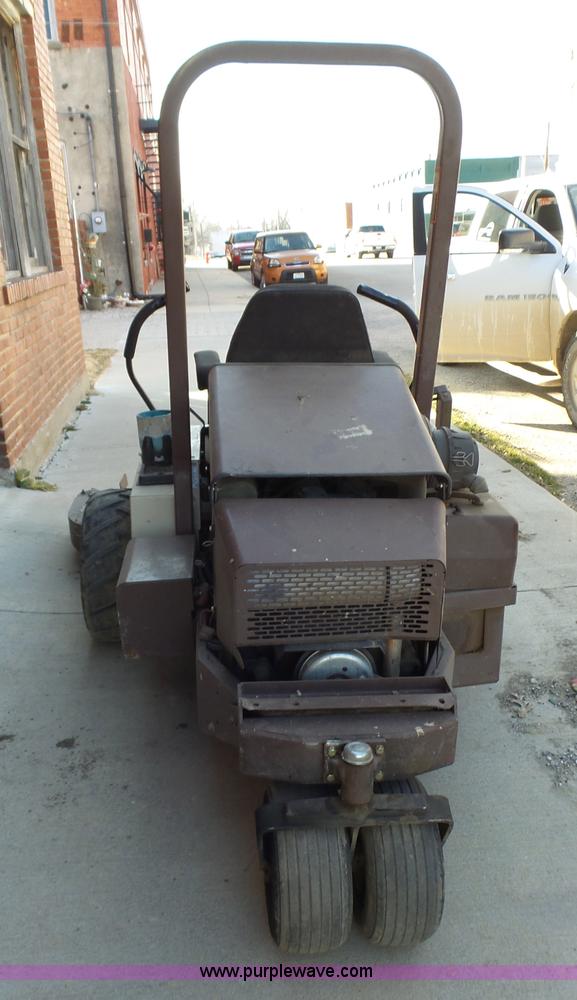 image for item BL9695 Grasshopper 930D lawn mower