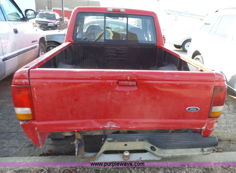 image for item BL9719 1995 Ford Ranger SuperCab pickup truck
