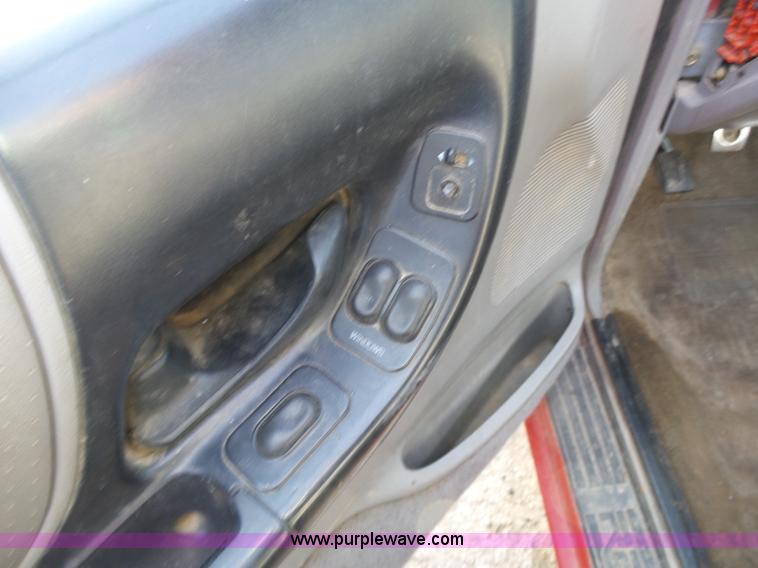 image for item BL9719 1995 Ford Ranger SuperCab pickup truck