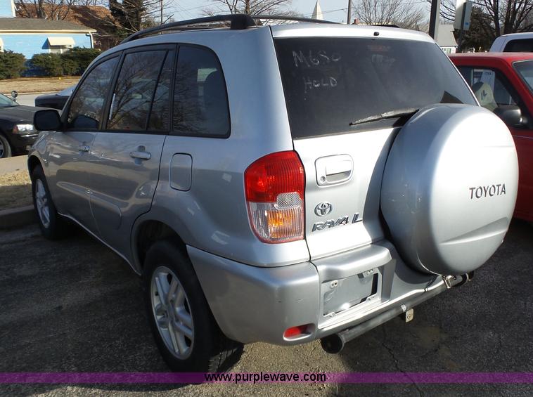 image for item BL9720 2002 Toyota RAV4 SUV