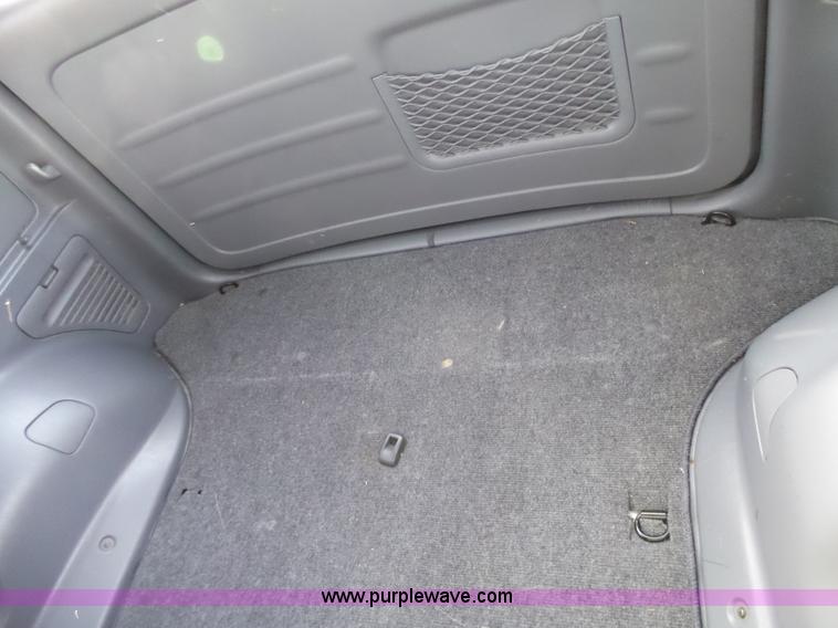 image for item BL9720 2002 Toyota RAV4 SUV