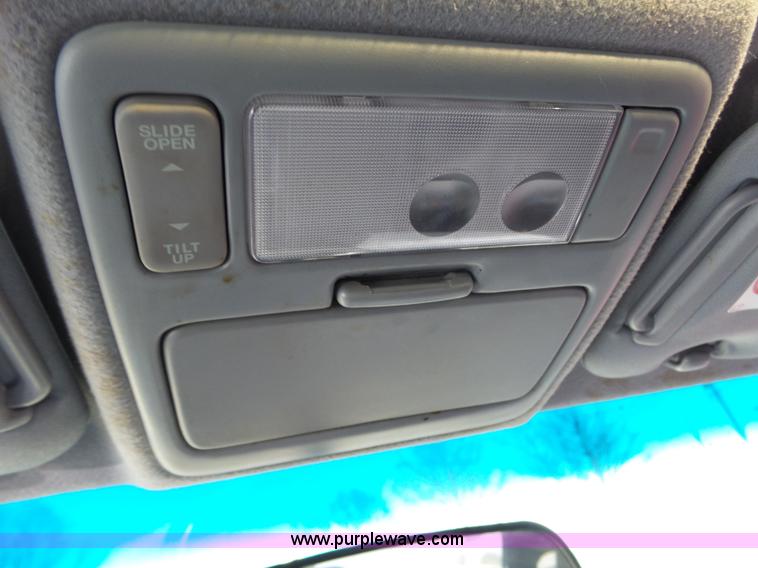 image for item BL9720 2002 Toyota RAV4 SUV