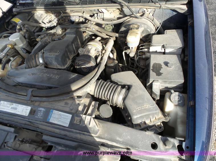 image for item BL9721 1999 Chevrolet S10 pickup truck