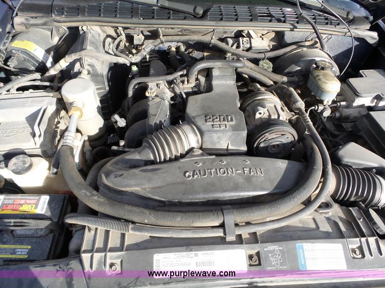 image for item BL9721 1999 Chevrolet S10 pickup truck