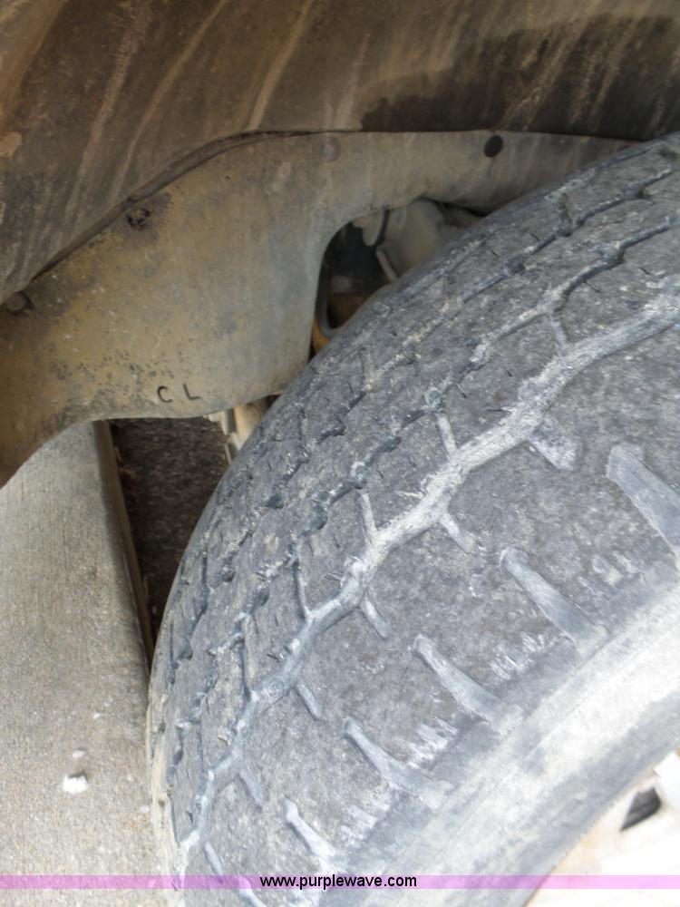 image for item BL9723 1987 GMC 1500 pickup truck