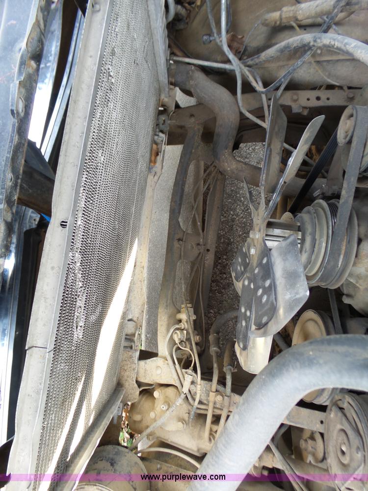 image for item BL9723 1987 GMC 1500 pickup truck