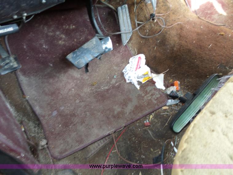 image for item BL9723 1987 GMC 1500 pickup truck