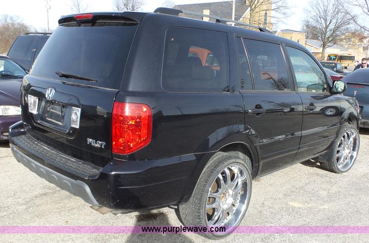 image for item BL9725 2005 Honda Pilot EX SUV