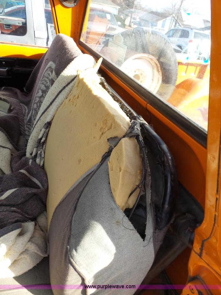 image for item BL9726 1968 Dodge D100 pickup truck