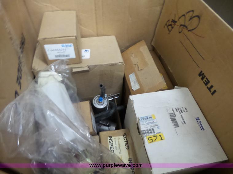 image for item BL9745 Assorted Chrysler automotive parts