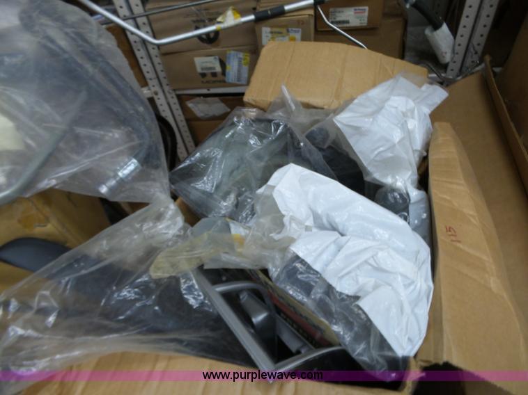 image for item BL9745 Assorted Chrysler automotive parts