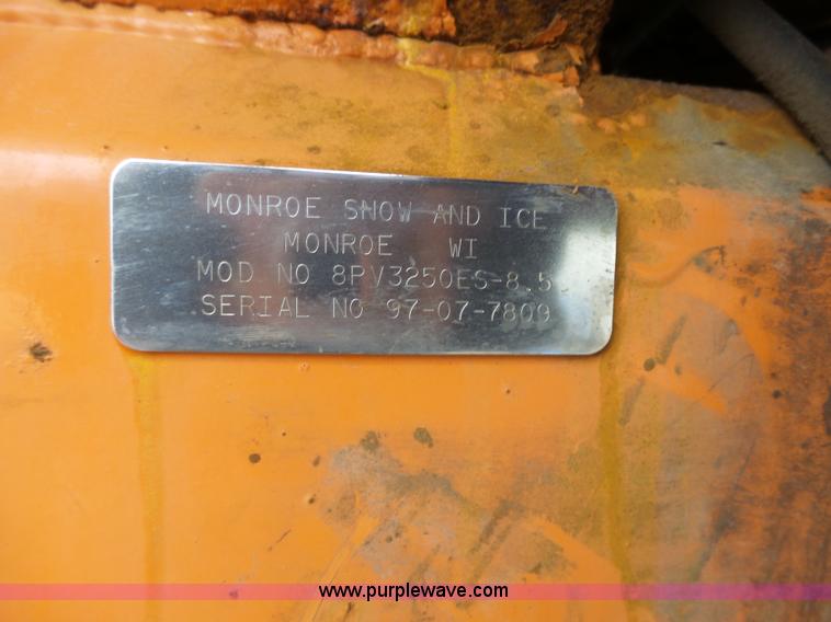 image for item BN9039 Monroe V-box spreader