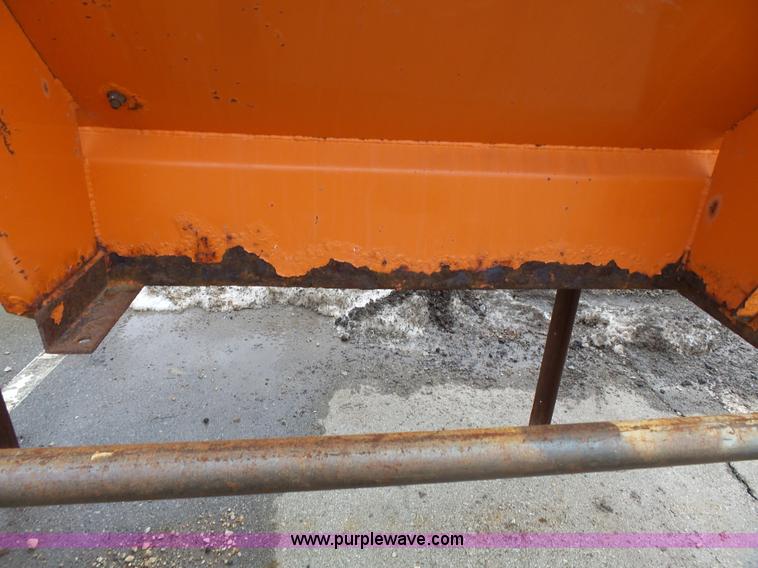 image for item BN9039 Monroe V-box spreader