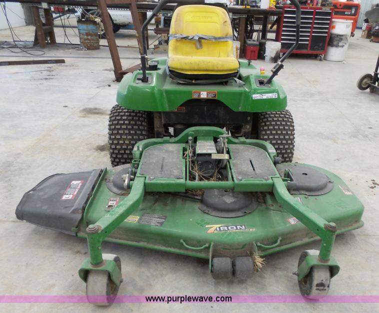 image for item BN9040 2006 John Deere F687 Z-Trak lawn mower