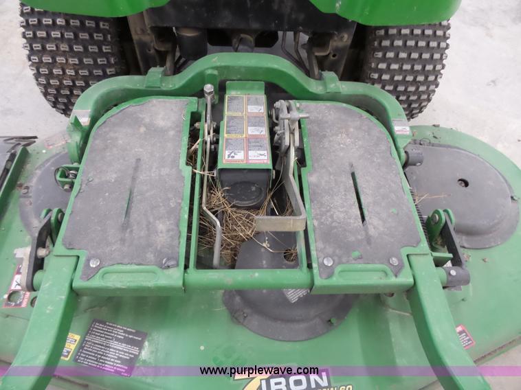 image for item BN9040 2006 John Deere F687 Z-Trak lawn mower