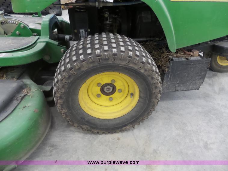 image for item BN9040 2006 John Deere F687 Z-Trak lawn mower