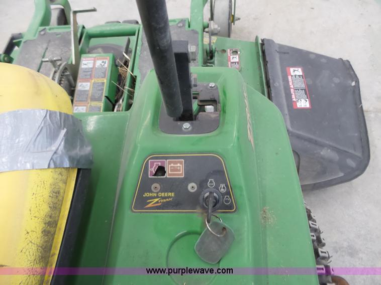 image for item BN9040 2006 John Deere F687 Z-Trak lawn mower