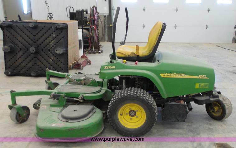 image for item BN9041 2007 John Deere F687 Z-Trak lawn mower