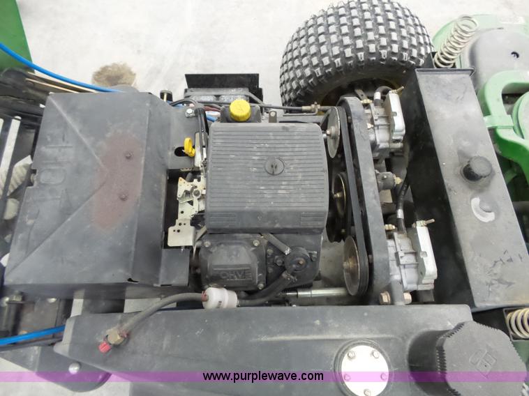 image for item BN9041 2007 John Deere F687 Z-Trak lawn mower