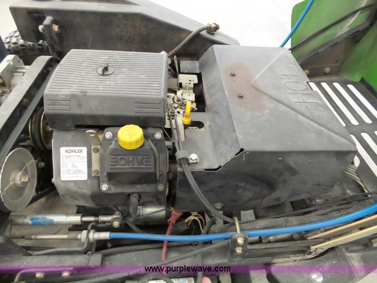 image for item BN9041 2007 John Deere F687 Z-Trak lawn mower