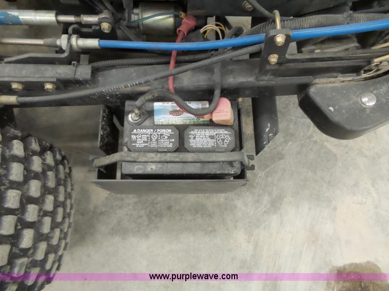 image for item BN9041 2007 John Deere F687 Z-Trak lawn mower