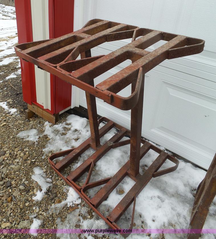 image for item BN9043 (3) 55 gallon barrel stands