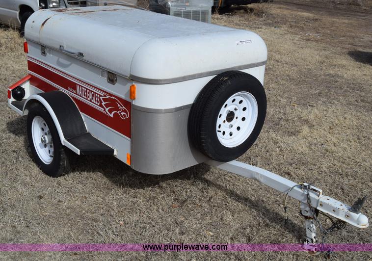 image for item BO9505 2003 Belaire enclosed cargo trailer