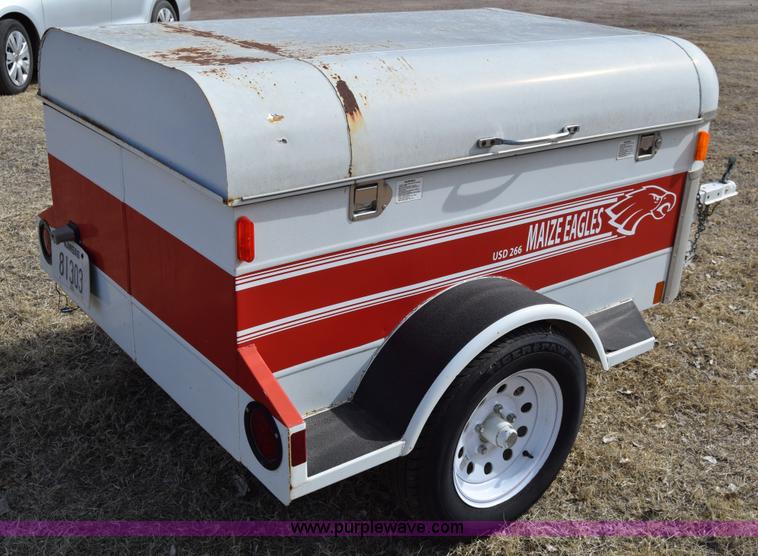 image for item BO9505 2003 Belaire enclosed cargo trailer