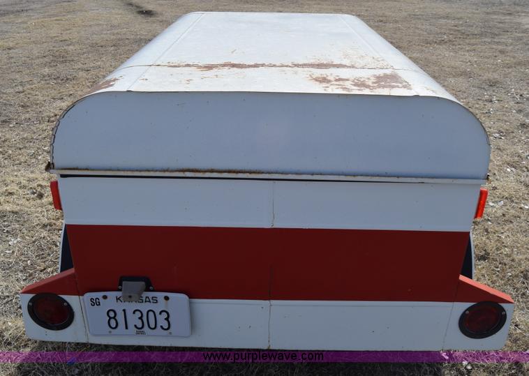 image for item BO9505 2003 Belaire enclosed cargo trailer