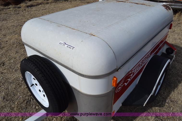 image for item BO9505 2003 Belaire enclosed cargo trailer