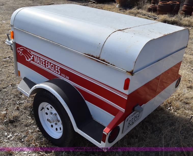 image for item BO9506 2003 Belaire enclosed cargo trailer