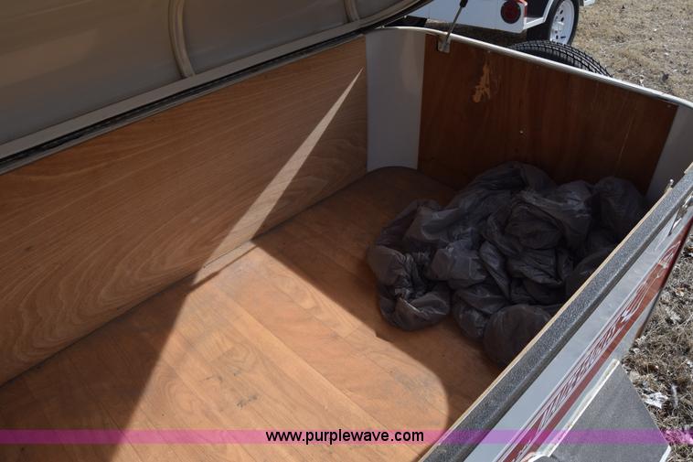 image for item BO9506 2003 Belaire enclosed cargo trailer