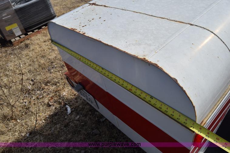 image for item BO9506 2003 Belaire enclosed cargo trailer