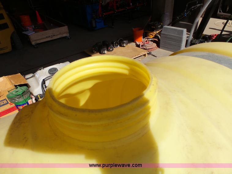 image for item BT9445 Assorted sprayer equipment