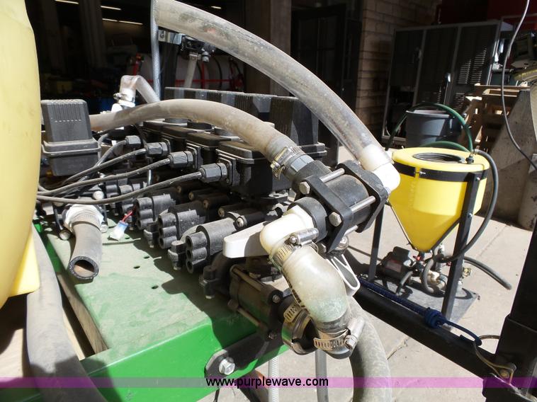 image for item BT9445 Assorted sprayer equipment